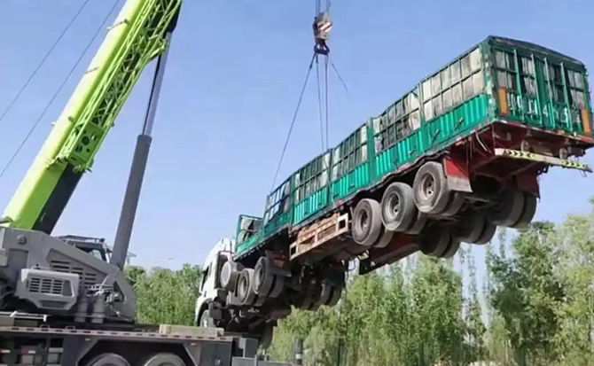 游仙区道路脱困救援案例